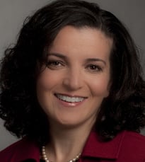 Dr-Elif-Oker-1